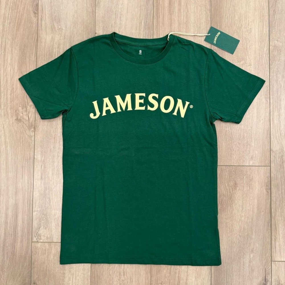Jameson Irish whiskey green t-shirt Size Small